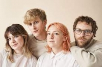  Yumi Zouma