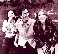  Luscious Jackson