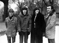  Throbbing Gristle